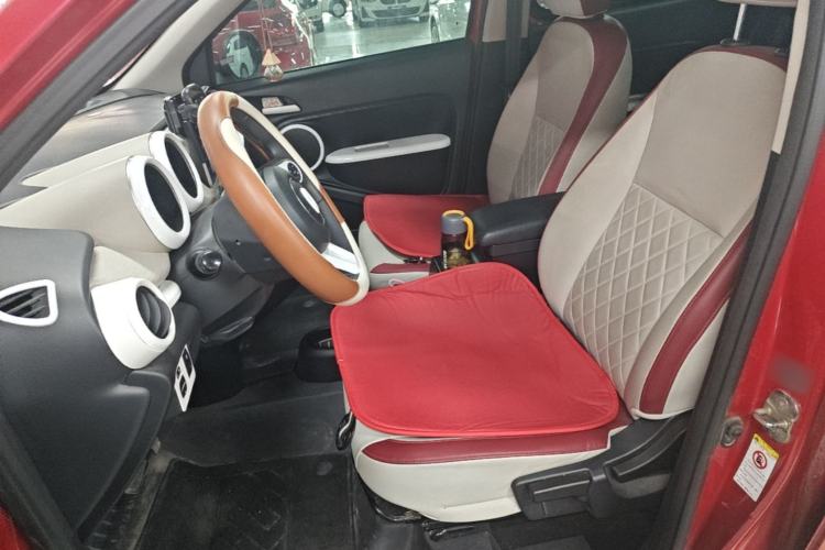 Used ORA Black Cat 2021 351 km Luxury Version Left Front Seat