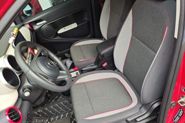 Used ORA Black Cat 2021 351 km Standard Version Left Front Seat