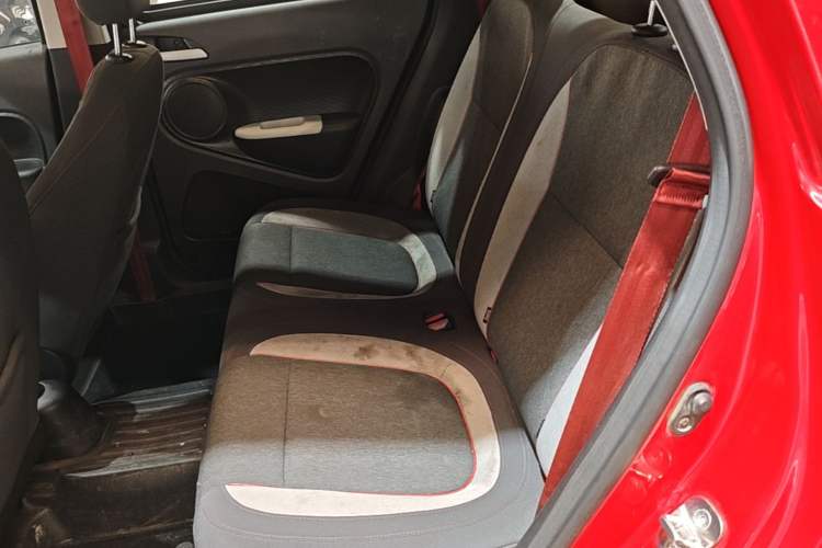 Used ORA Black Cat 2021 301 km Basic Version Left Rear Seat