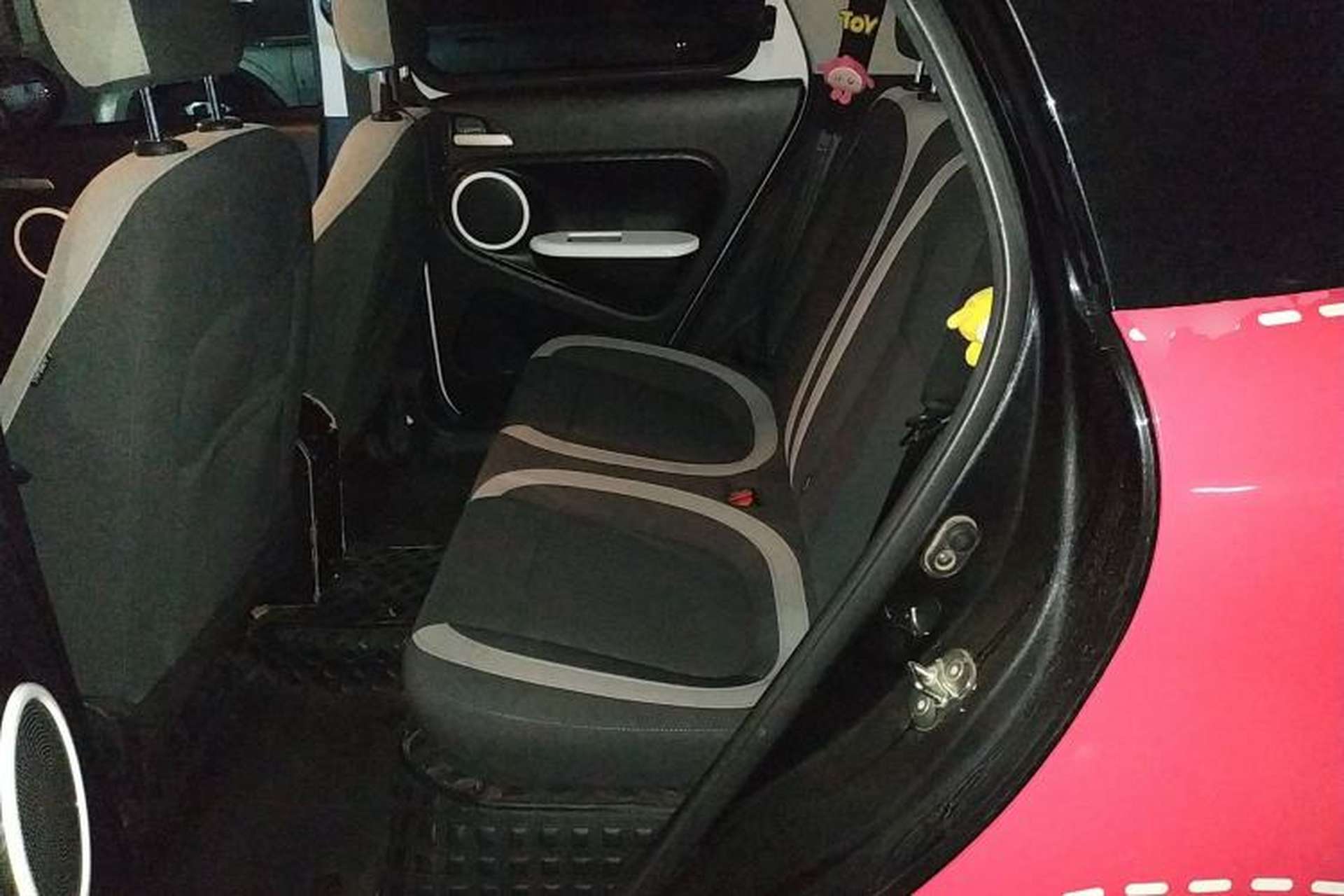 Used ORA Black Cat 2021 351 km Luxury Version Left Rear Seat