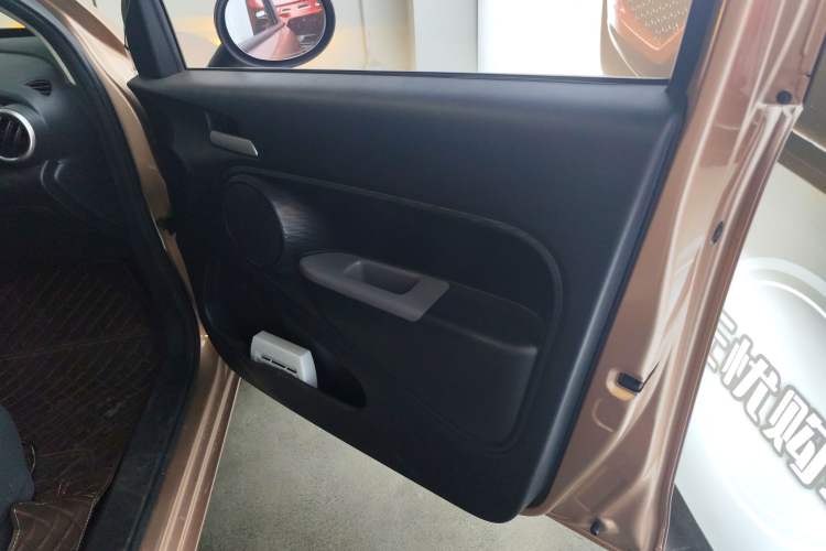 Used ORA Black Cat 2021 405 km Long-Range Version Right Front Door Interior