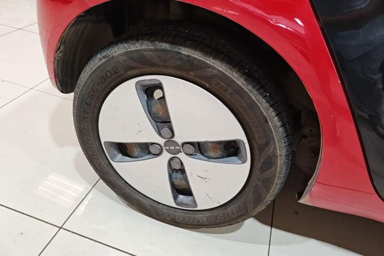 Used ORA Black Cat 2021 301 km Basic Version Right Rear Wheel Hub