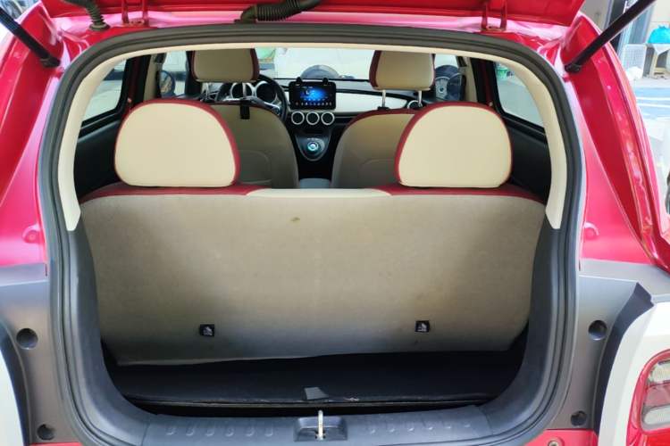 Used ORA Black Cat 2021 405 km Long-Range Version Trunk