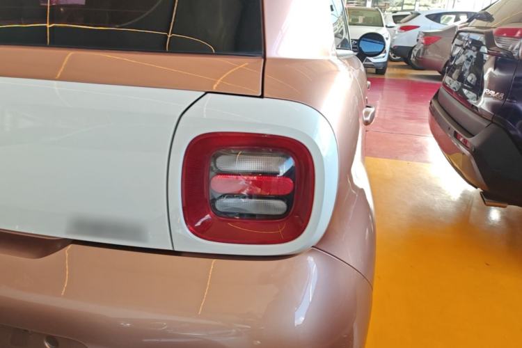Used ORA Black Cat 2021 351 km Luxury Version Right Rear Taillight