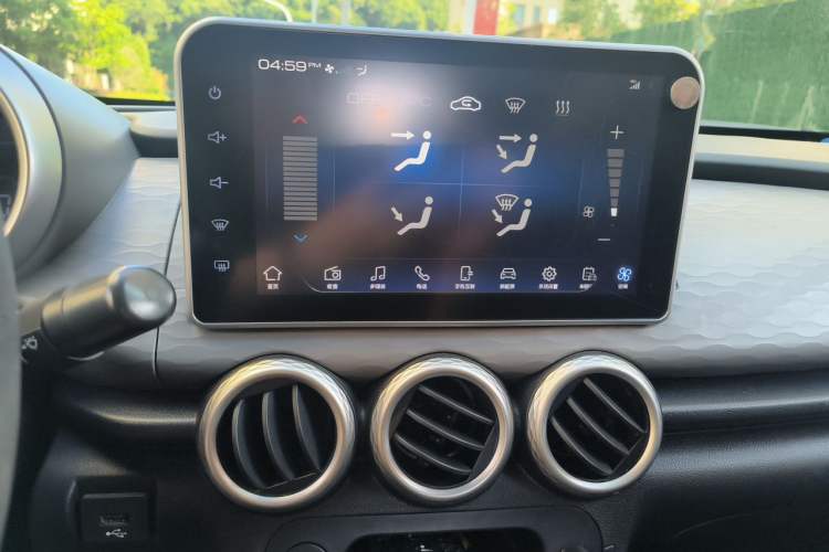Used ORA Black Cat 2021 301km Cute Pet Edition Audio And AC Panel