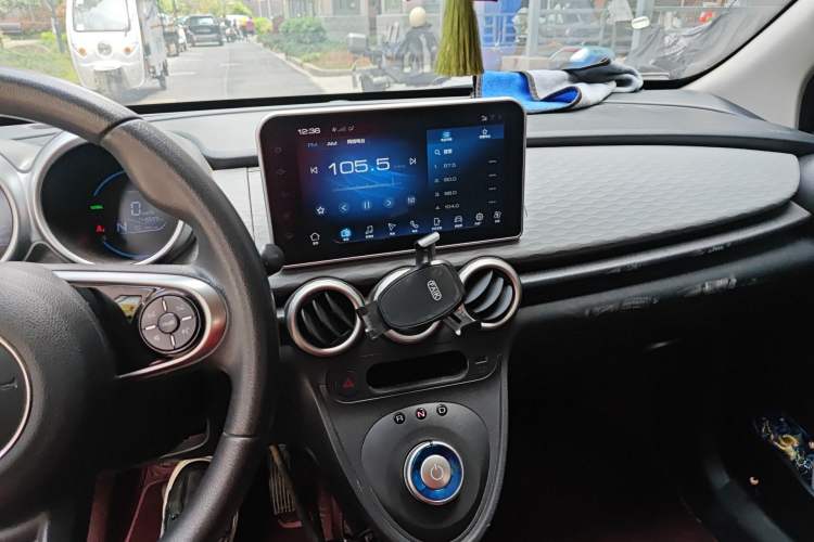 Used ORA Black Cat 2021 351 km Luxury Version Audio And AC Panel