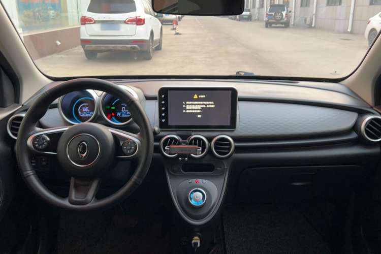 Used ORA Black Cat 2021 351 km Standard Version Interior 3