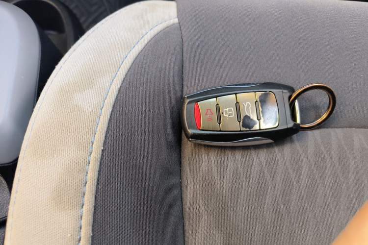 Used ORA Black Cat 2021 301km Cute Pet Edition Vehicle Key