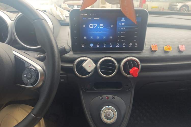 Used ORA Black Cat 2021 351 km Luxury Version Audio And AC Panel