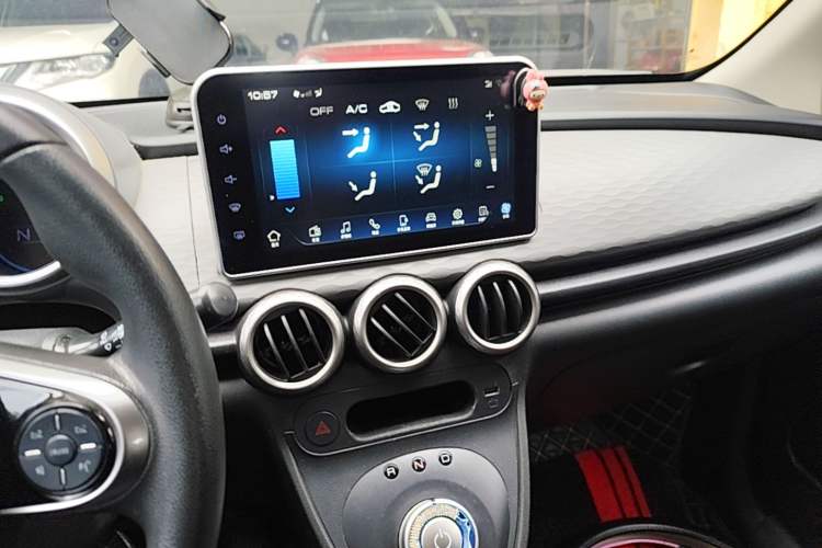 Used ORA Black Cat 2021 301 km Basic Version Audio And AC Panel