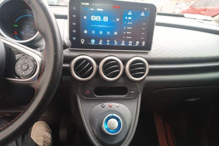 Used ORA Black Cat 2021 351 km Luxury Version Audio And AC Panel