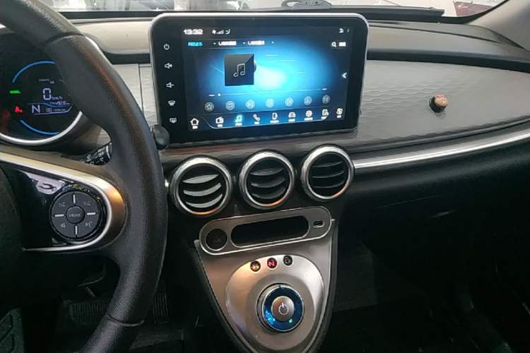 Used ORA Black Cat 2021 301km Cute Pet Edition Audio And AC Panel