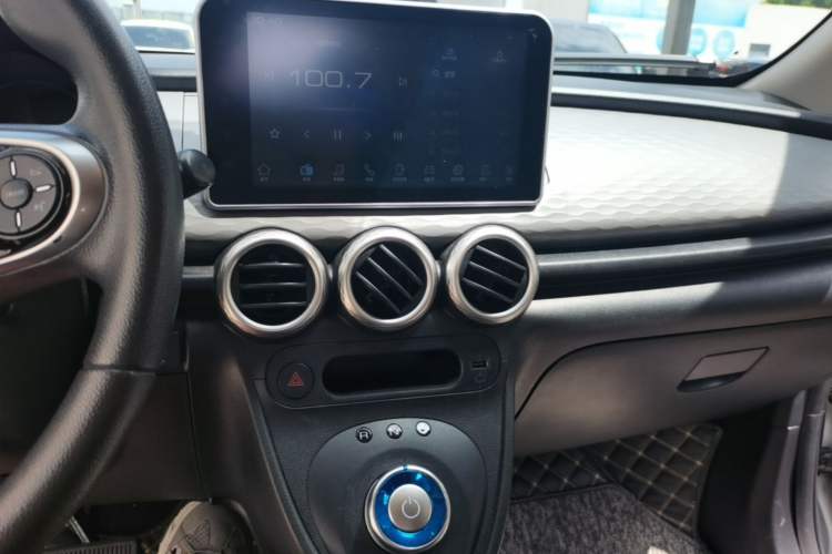 Used ORA Black Cat 2021 301 km Basic Version Audio And AC Panel