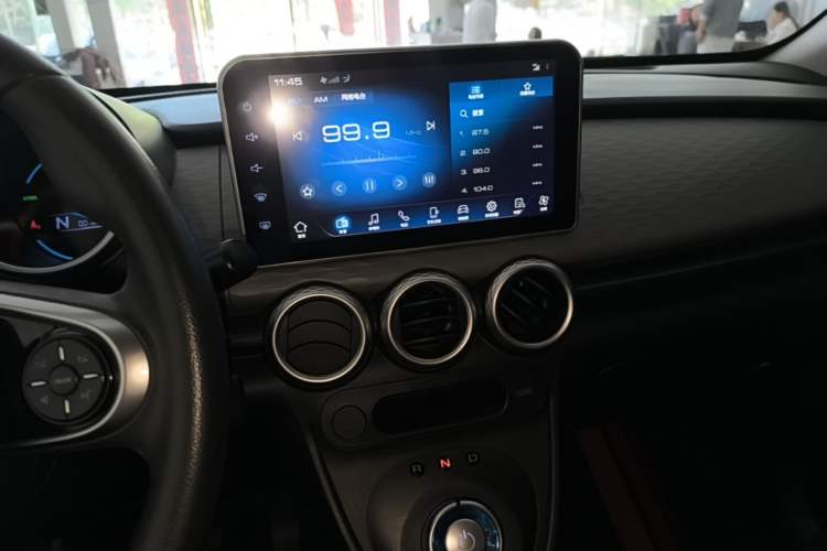 Used ORA Black Cat 2021 351 km Standard Version Audio And AC Panel