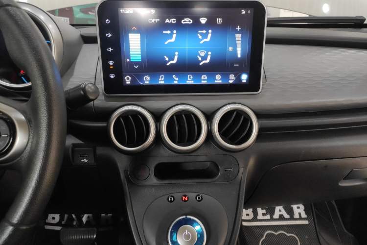 Used ORA Black Cat 2021 301 km Basic Version Audio And AC Panel