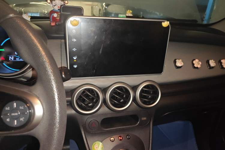 Used ORA Black Cat 2021 351 km Luxury Version Audio And AC Panel