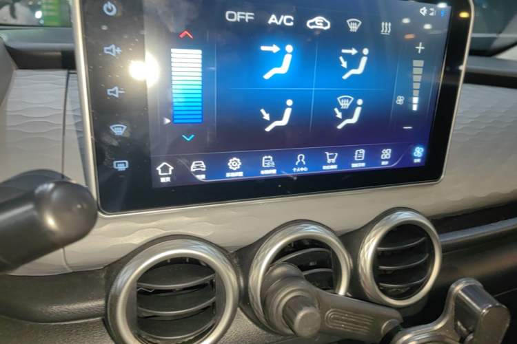 Used ORA Black Cat 2021 351 km Standard Version Audio And AC Panel