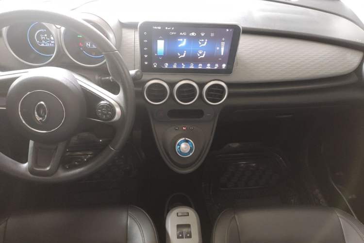 Used ORA Black Cat 2021 351 km Standard Version Audio And AC Panel