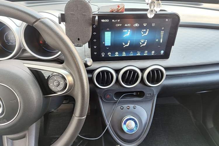 Used ORA Black Cat 2021 301km Cute Pet Edition Audio And AC Panel