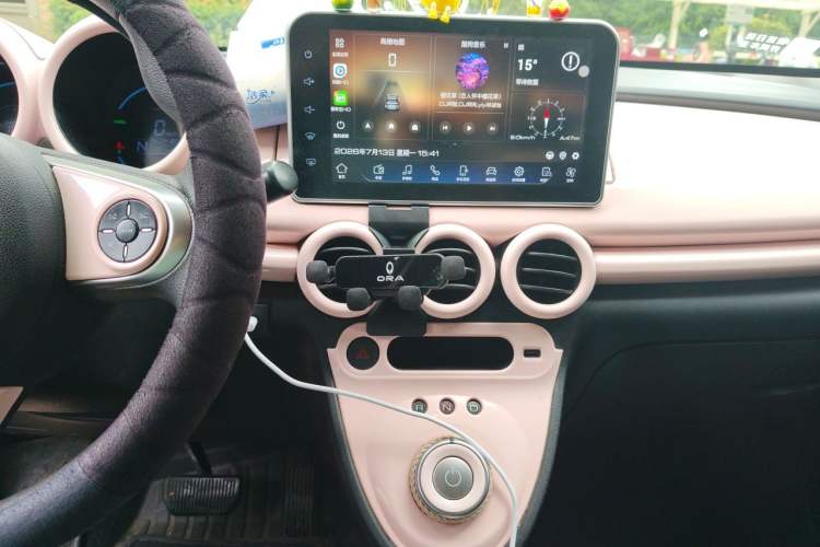 Used ORA Black Cat 2021 351 km Standard Version Audio And AC Panel