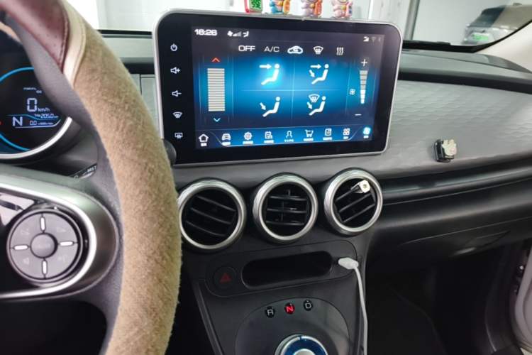 Used ORA Black Cat 2021 301km Cute Pet Edition Audio And AC Panel