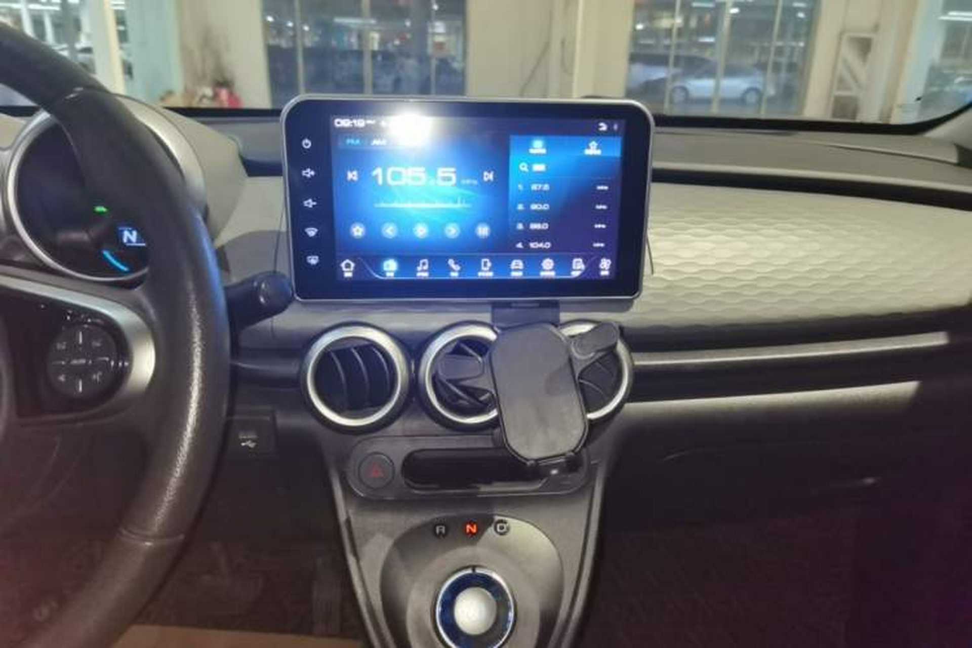 Used ORA Black Cat 2021 301 km Basic Version Audio And AC Panel