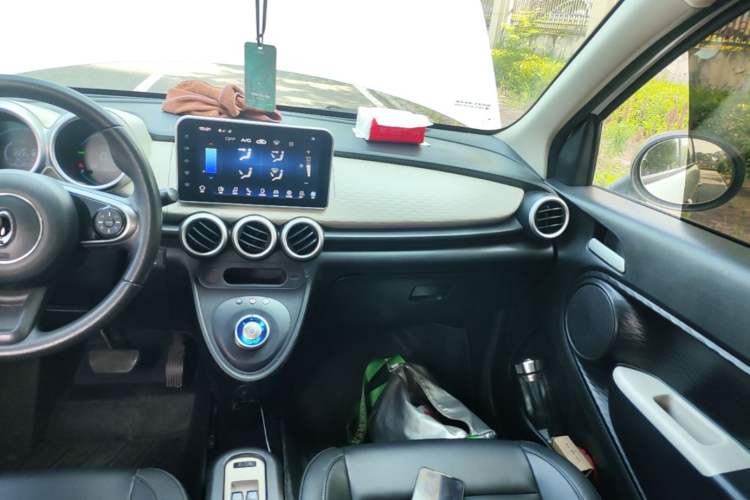 Used ORA Black Cat 2021 351 km Standard Version Audio And AC Panel