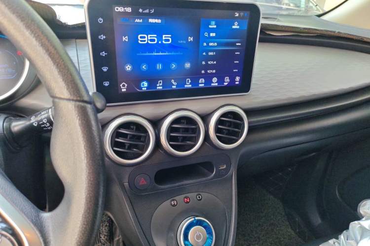 Used ORA Black Cat 2021 351 km Standard Version Audio And AC Panel
