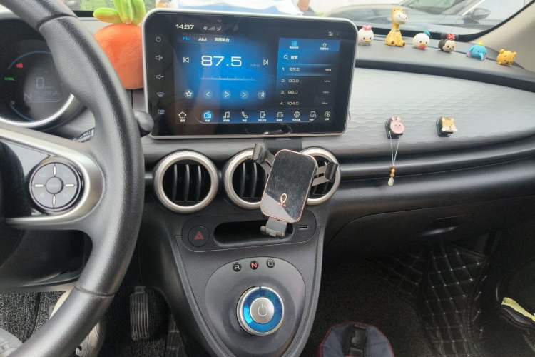 Used ORA Black Cat 2021 351 km Standard Version Audio And AC Panel