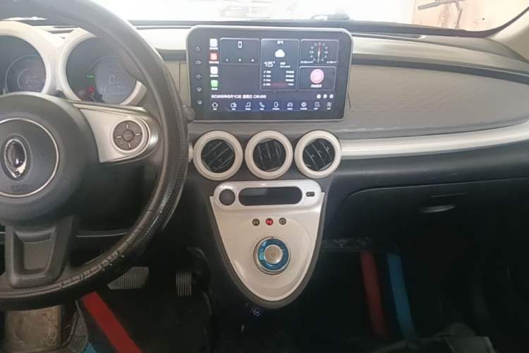 Used ORA Black Cat 2021 301 km Basic Version Audio And AC Panel