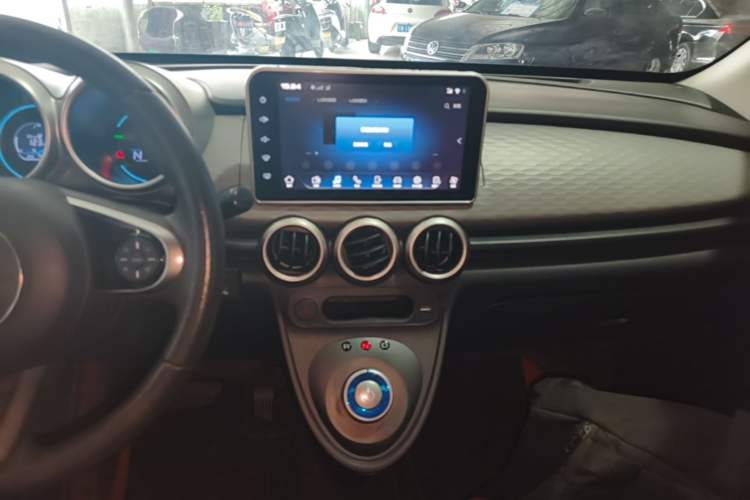Used ORA Black Cat 2021 351 km Standard Version Audio And AC Panel