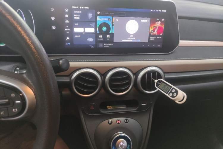 Used ORA Black Cat 2021 351 km Luxury Version Audio And AC Panel