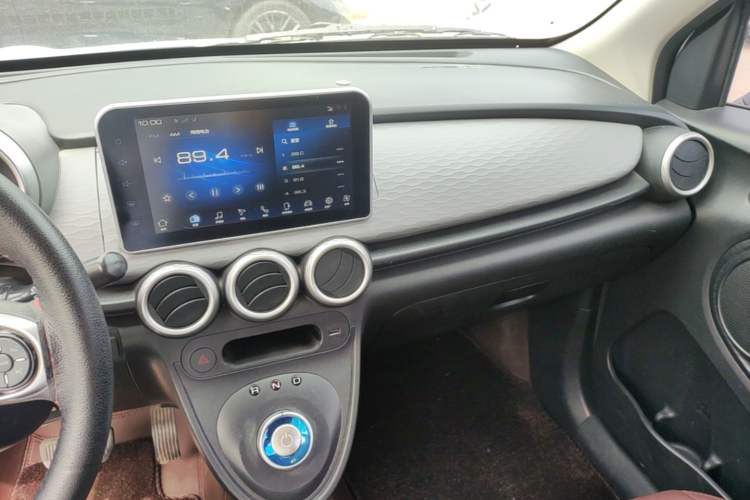 Used ORA Black Cat 2021 351 km Luxury Version Audio And AC Panel