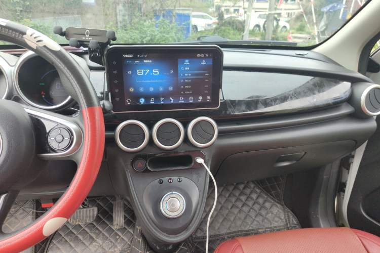 Used ORA Black Cat 2021 405 km Long-Range Version Audio And AC Panel
