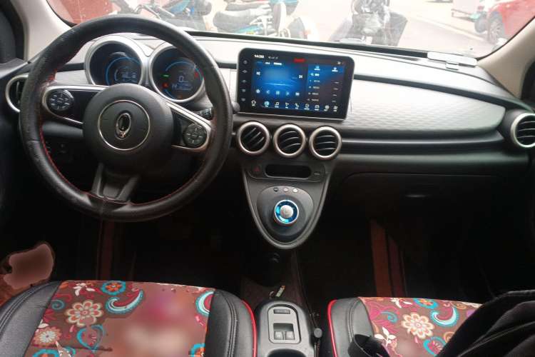 Used ORA Black Cat 2021 351 km Luxury Version Center Console