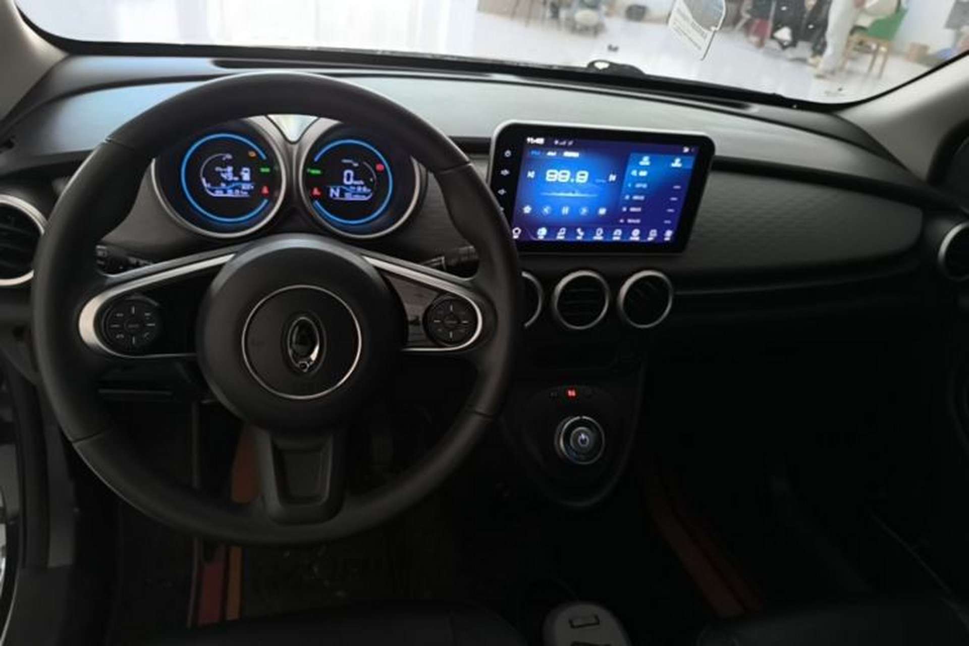 Used ORA Black Cat 2021 351 km Standard Version Center Console