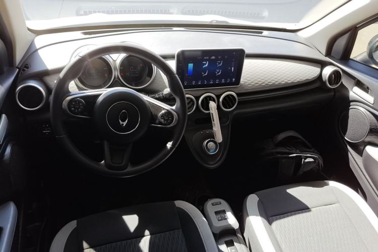 Used ORA Black Cat 2021 301km Cute Pet Edition Center Console