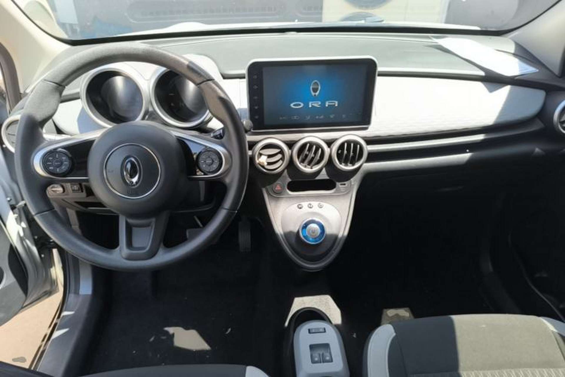Used ORA Black Cat 2021 301km Cute Pet Edition Center Console