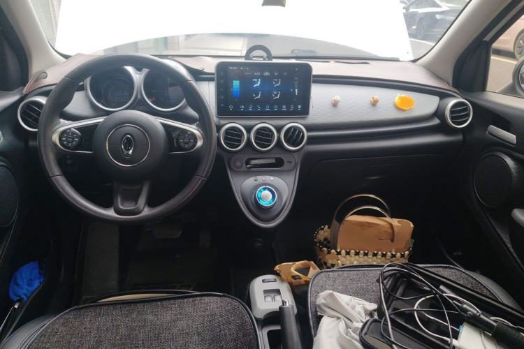 Used ORA Black Cat 2021 351 km Standard Version Center Console
