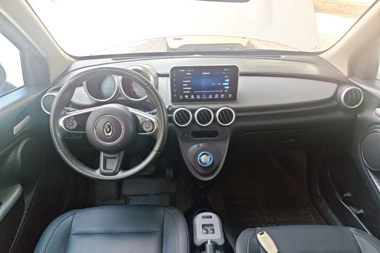 Used ORA Black Cat 2021 351 km Standard Version Center Console