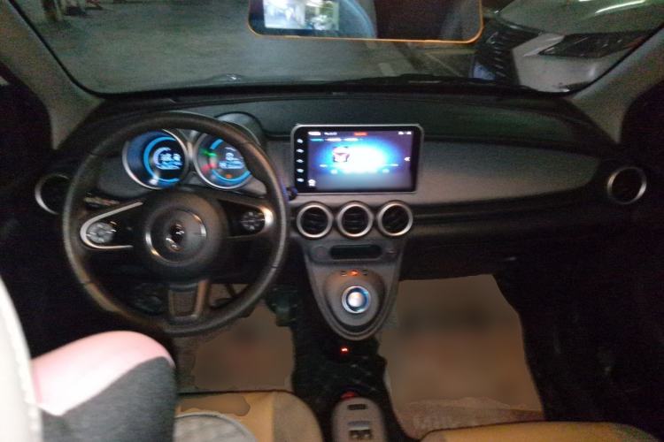 Used ORA Black Cat 2021 351 km Luxury Version Center Console