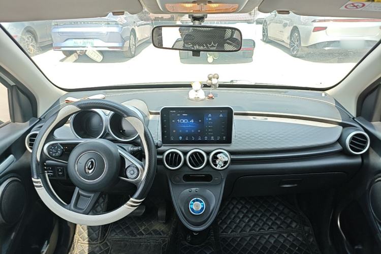 Used ORA Black Cat 2021 351 km Standard Version Center Console