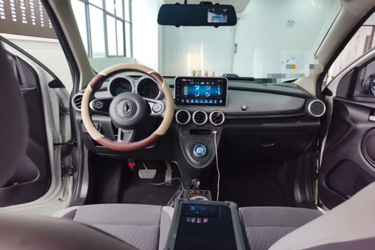 Used ORA Black Cat 2021 301km Cute Pet Edition Center Console