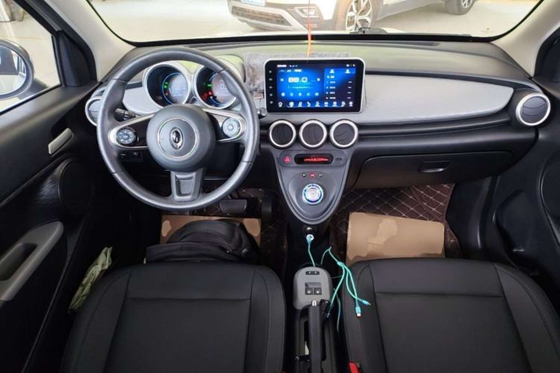 Used ORA Black Cat 2021 351 km Standard Version Center Console