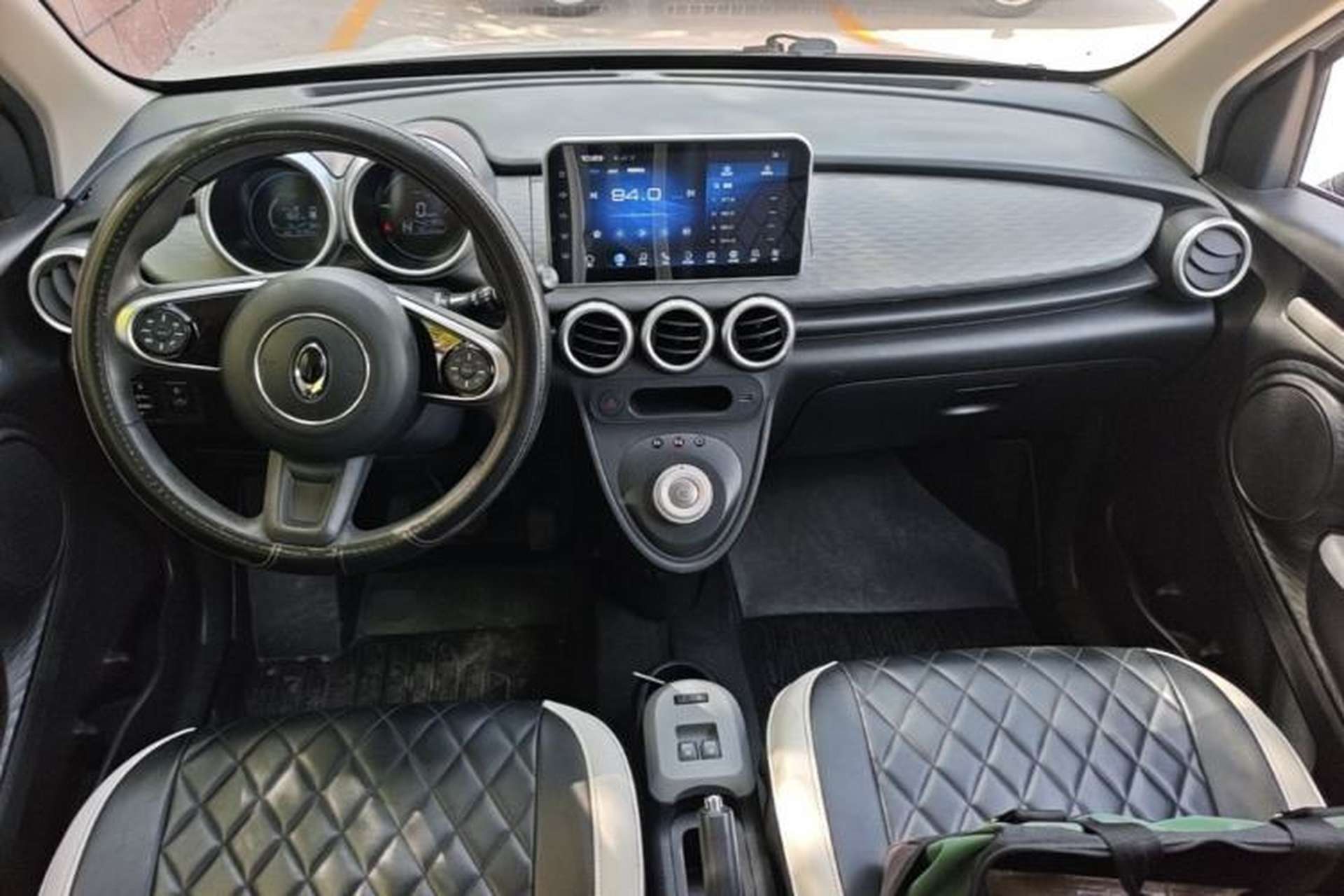 Used ORA Black Cat 2021 301km Cute Pet Edition Center Console