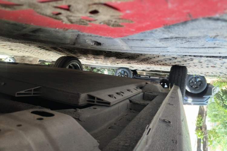 Used ORA Black Cat 2021 351 km Standard Version Chassis Front Right