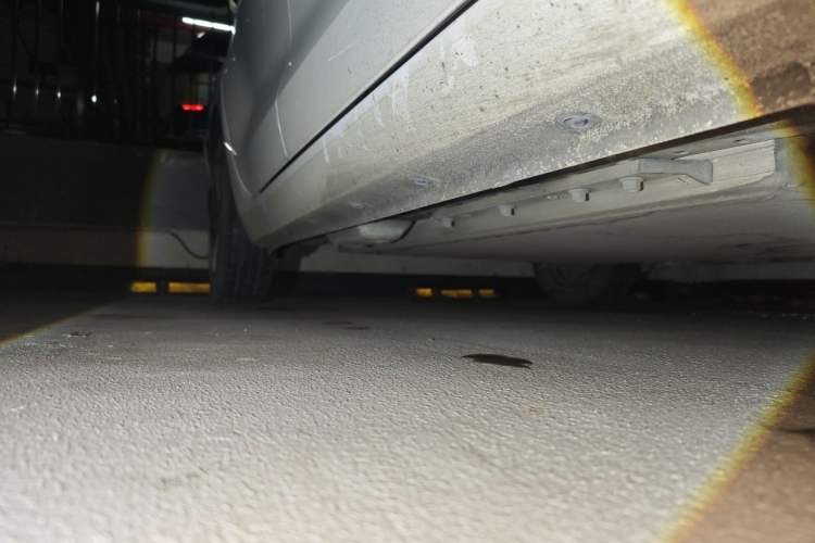 Used ORA Black Cat 2021 301km Cute Pet Edition Chassis Front Right