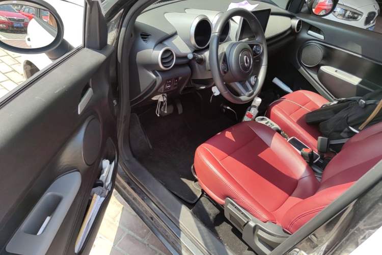 Used ORA Black Cat 2021 301km Cute Pet Edition Driver Seat