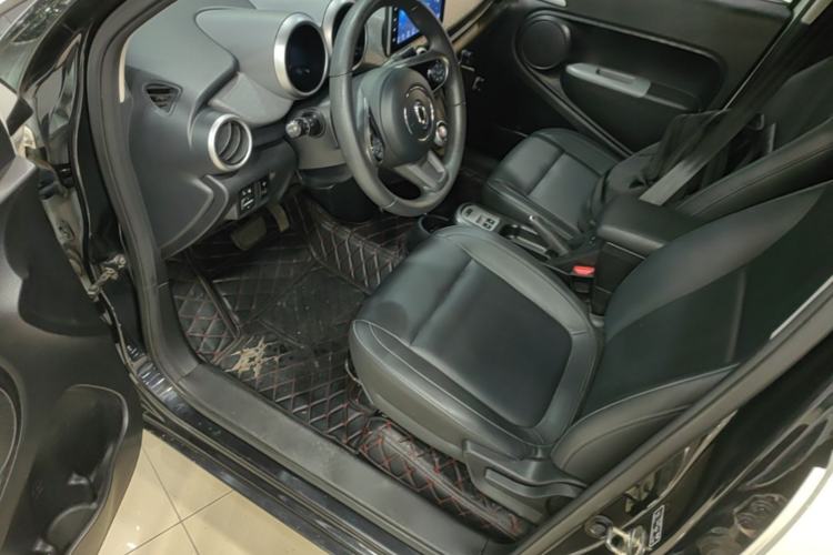 Used ORA Black Cat 2021 351 km Standard Version Driver Seat