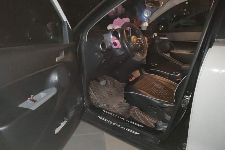 Used ORA Black Cat 2021 351 km Luxury Version Driver Seat